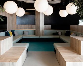 The Hatch Rooms - Cork - Salon