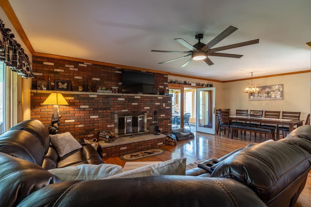 Spruce Haven - 5 br home on 53 acres with pond