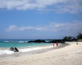 Wir Sprechen Deutsch. Lovely Studio With Kitchenette, Spacious Lanai,tv And Wifi - Kailua-Kona - Beach