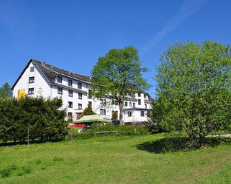 Hotel Zum Gründle - Oberhof - Edifici