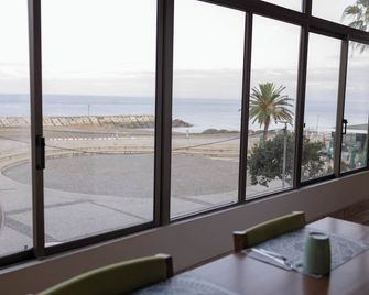 Flag Hotel Madeira - Ribeira Brava - Ribeira Brava - Balcón