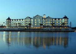 The Waterfront Inn - The Villages - Gebouw