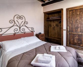 Bio Agriturismo Montemenardo Apartments - Todi - Habitación