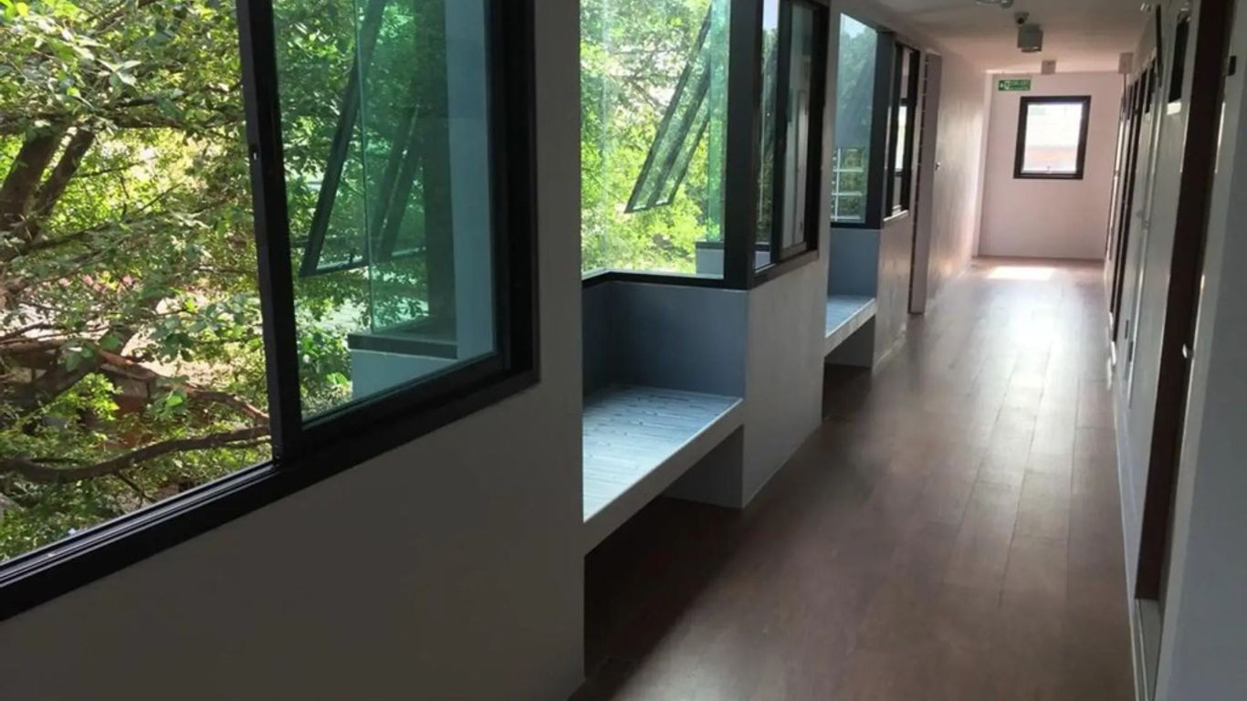 Red Door Samsen Hotel, Bangkok