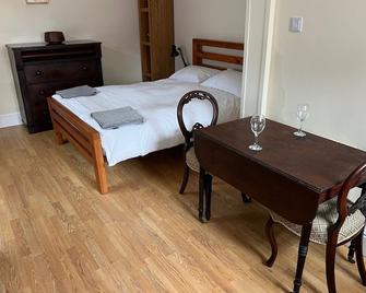 7a Sir Alf Ramsey Way - Ipswich - Bedroom