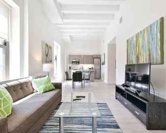 جلوبال لاكشري سويتس داون تاون بوسطن - بوسطن - غرفة معيشة