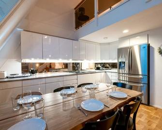 2ndhomes Bright & Modern 107m2 Penthouse - Helsinki - Cocina