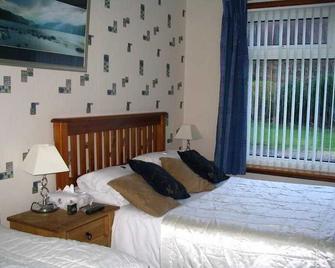 Campfield House - Fort William - Bedroom