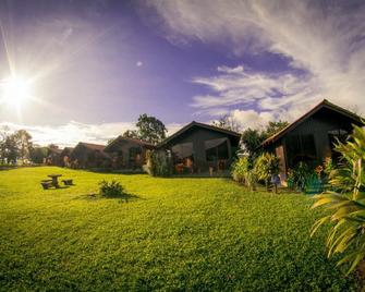 Arenal Bungalows - La Fortuna - Edificio