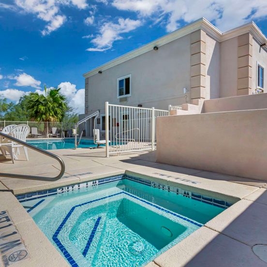 Pool view of Comfort Inn Green Valley