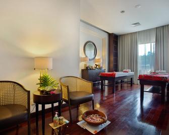 Harris Hotel & Conventions Malang - Malang - Living room