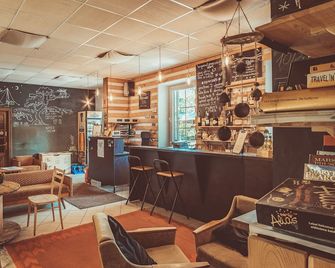 Downtown Forest Hostel & Camping - Vilnius - Bar
