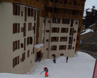 Apartment - Val Thorens - 6 people-at the foot of the slopes, in the center of town - Les Belleville - Edificio