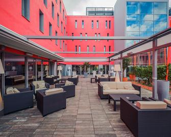 Radisson Blu Hotel, Toulouse Airport - Blagnac - Bar