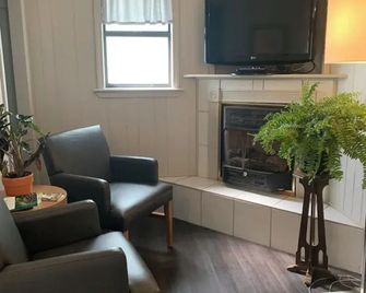 Loblolly Pines #3 Adventure Aframe - Eureka Springs - Sala de estar