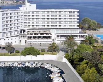 Lucy Hotel - Kavala - Gebäude