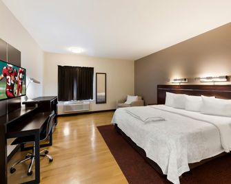 Red Roof Inn Plus+ Columbus Downtown - Convention Center - קולומבוס - חדר שינה