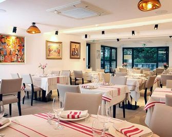 De la Nivelle - Sare - Restaurant