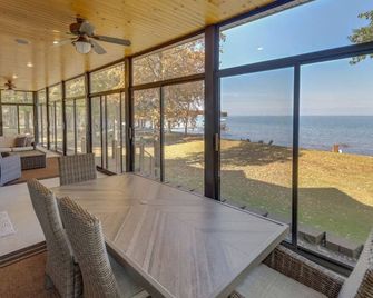 Amazing Beach, Great Three Season Porch! - Onamia - Balcony