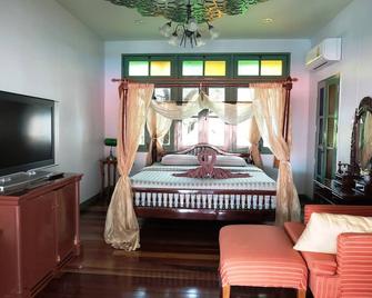 Baanrak Amphawa - Amphawa - Chambre