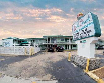 Beach Carousel Motel - Virginia Beach - Rakennus
