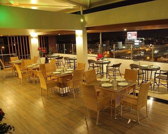 The Pommels Business Hotel - Bangalore - Restaurante