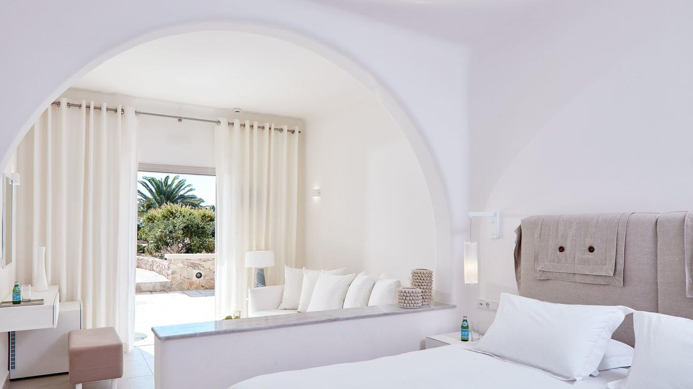 Santo Miramare Resort
