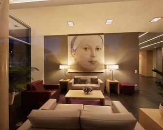 GHOTEL Hotel & Living Koblenz - Koblenz - Lounge