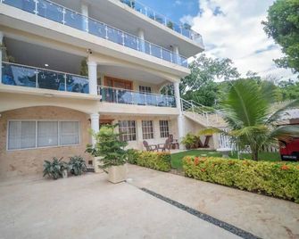 2 Guests 1bed Studio 3min To Beach And Main Street - Sosúa - Building