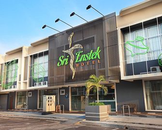 OYO 288 Sri Enstek Hotel - Sepang - Edificio