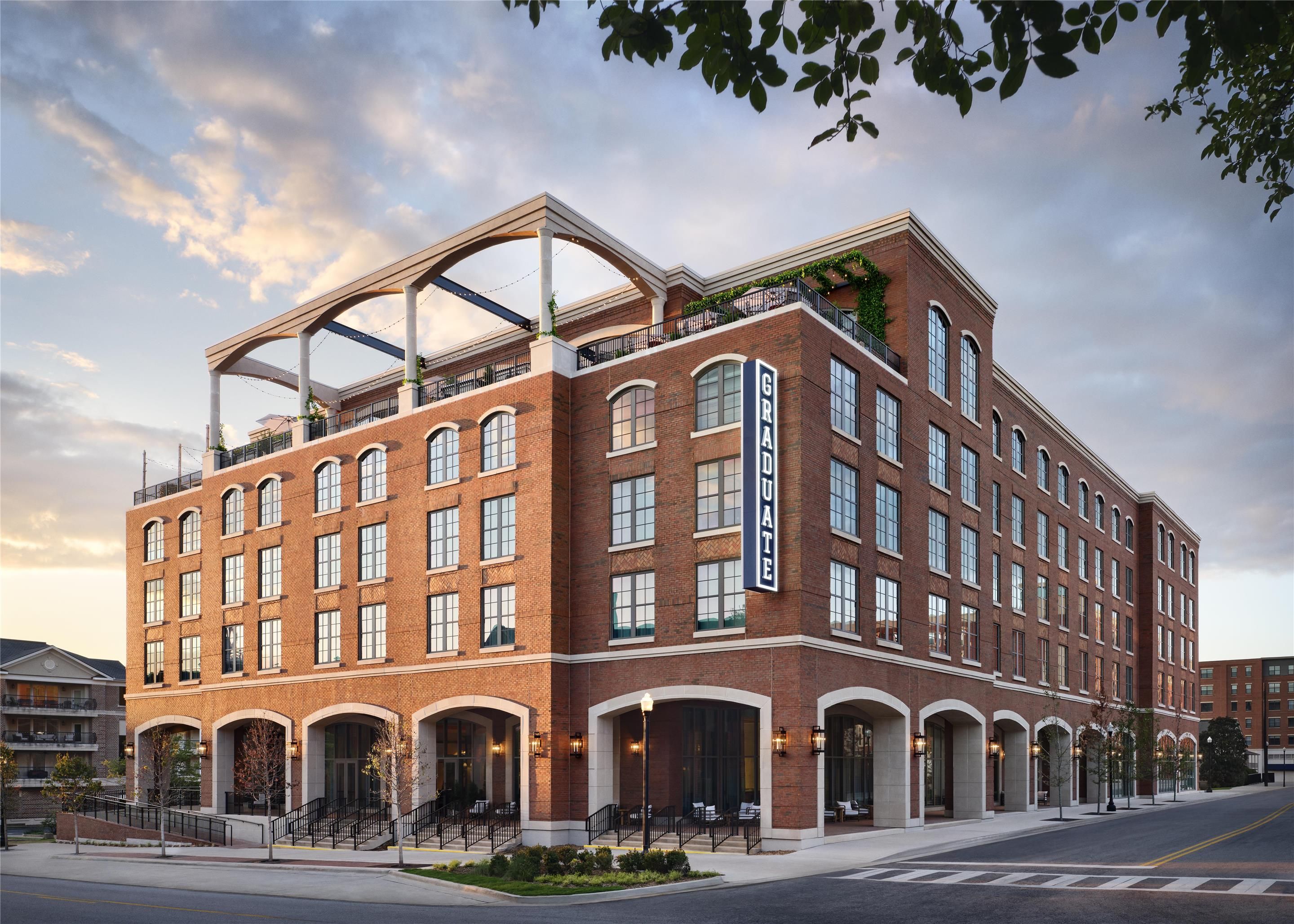 جرادويت باي هيلتون أوبورن ال - أوبورن - مبنى