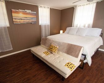 Home Sweet Home Midtown - Little Rock - Bedroom