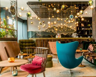 Motel One Salzburg-Süd - Salzburgo - Lounge