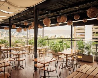 Lexum by Bernalo Hotels - Medellín - Restaurante