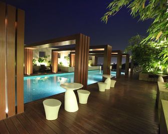 Park Hyatt Hyderabad - היידרבד - בריכה