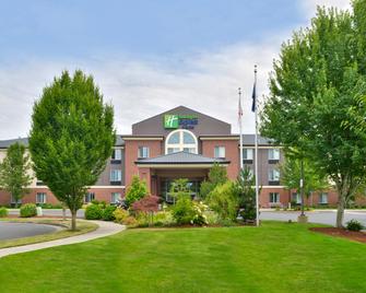 Holiday Inn Express & Suites Albany - Albany - Gebäude