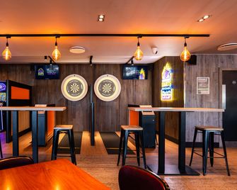 Village Hotel Birmingham Walsall - Walsall - Bar