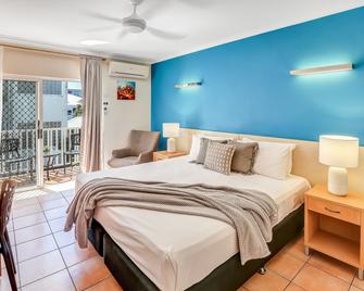 Coral Tree Inn - Cairns - Schlafzimmer