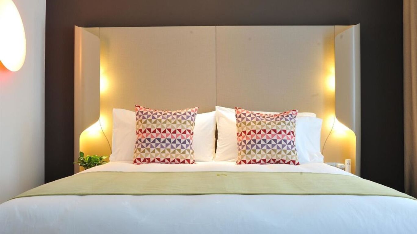 Campanile Shanghai Natural History Museum Hotel