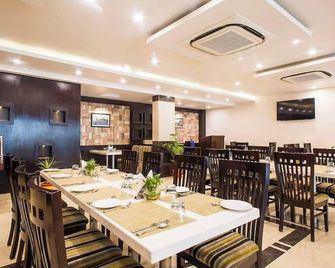 The Westinn - Varanasi - Restaurant