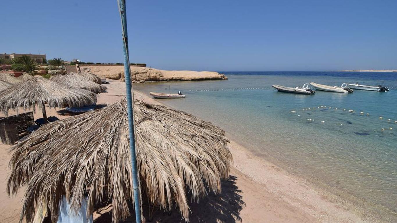 Sharm El Naga Resort and Diving Center