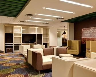 Holiday Inn Express Minneapolis West - Plymouth By IHG - Plymouth - Salónek