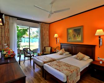 Hibiscus Beach Hotel & Villas - Kalutara - Bedroom