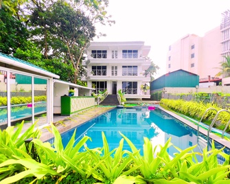 The Mayfield Resort - Vagator - Anjuna - Pool