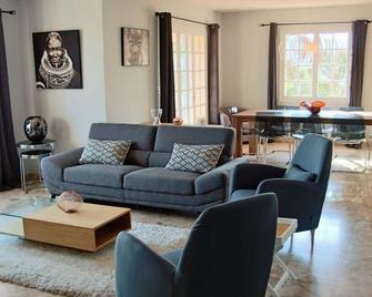 Savoir Vivre Comfortable holiday residence - Les Issambres - Salon