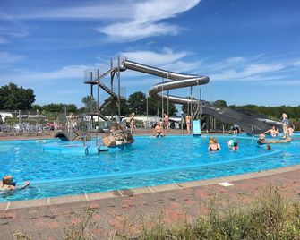 Dancamps Trelde Næs - Fredericia - Pool