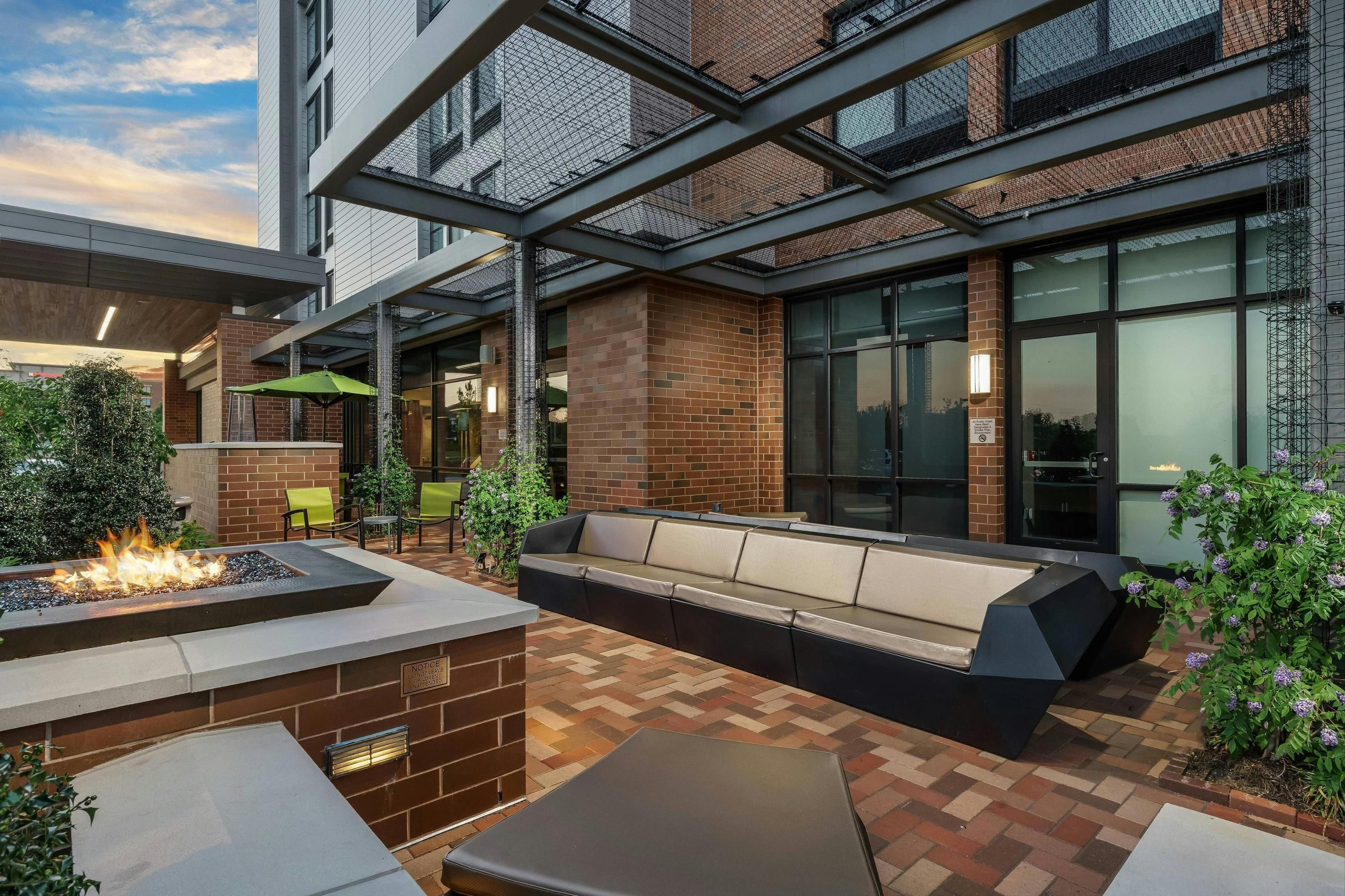 SpringHill Suites by Marriott Philadelphia West Chester/Exton - Exton - Patio