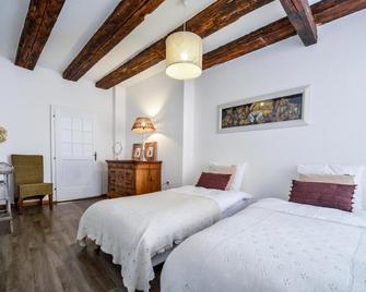 Les Appartements De Louise - Riquewihr - Habitación