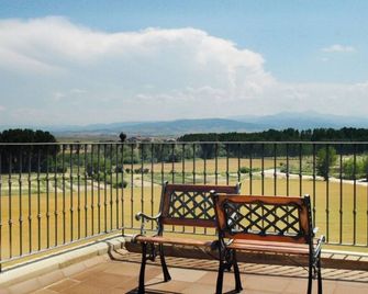 Torre Fuerte Siglo XIII - Baños de Rioja - Balcón