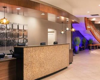 Beautiful Unit in Serene Countryside Setting Near Wineries – Onsite Pool - Portland - Recepce
